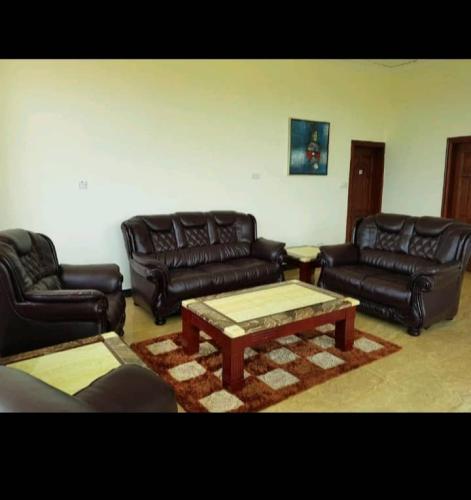 WhatsApp-Image-2023-11-11-at-4.04.52-PM-3