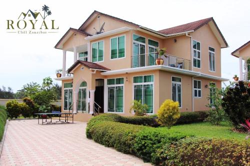 WhatsApp-Image-2023-11-11-at-4.04.52-PM-4