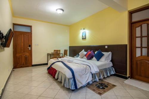 WhatsApp-Image-2023-11-11-at-4.05.04-PM-1