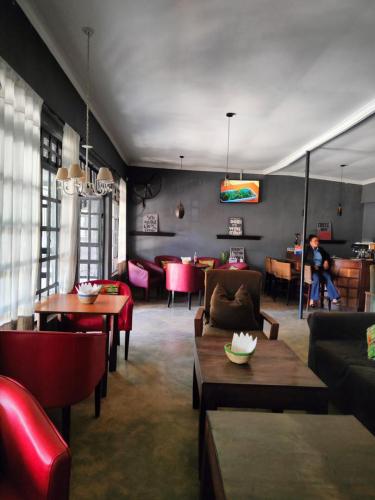 WhatsApp-Image-2023-11-11-at-4.05.07-PM-1